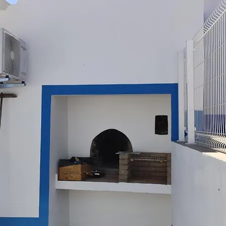 Semesterbostad Familia Sequeira *