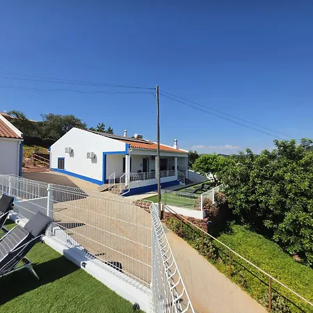 Familia Sequeira Casa vacanze *