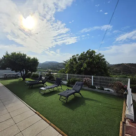 Familia Sequeira Tatil Evi *