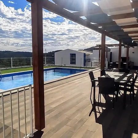 Dom wakacyjny Familia Sequeira